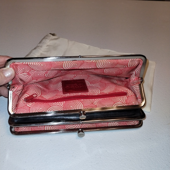 Hobo Black Leather Clutch - Picture 4 of 4